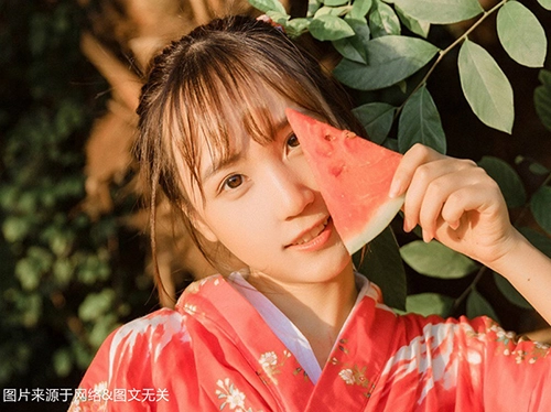 属鼠李姓女孩好听的名字-第1张