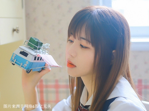 表里不一，人前人后一套的生肖-第1张